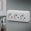 2-205-01  Розетка Intro Quadro 2-205-01 без заземления тройная 3х2P 16А-250В IP20 ОУ белый