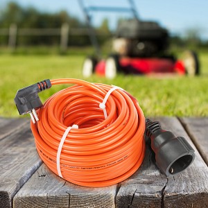 UPx-1e-3x1.5-20m Удлинитель силовой ЭРА UPx-1e-3x1.5-20m в бухте c заземлением 1 розетка 20м ПВС 3х1.5мм2