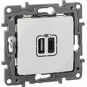 ETIKA Розетка USB A+C 15Вт белый